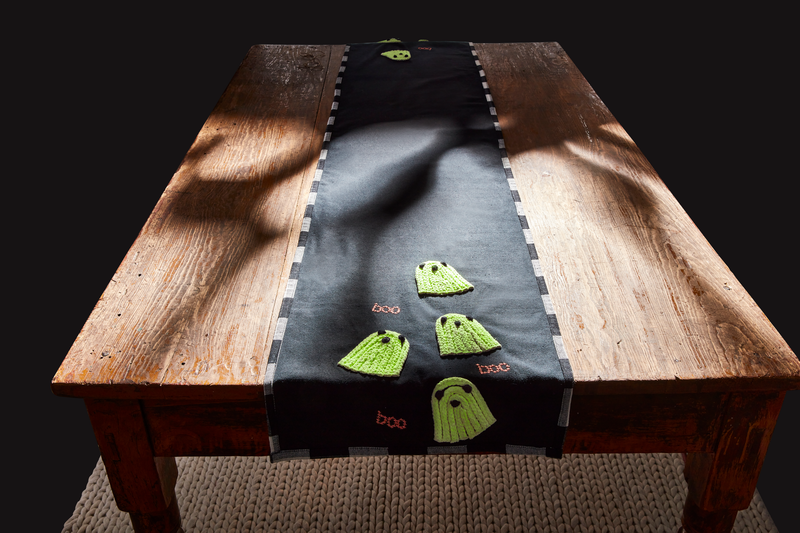 GLOW GHOST TABLE RUNNER