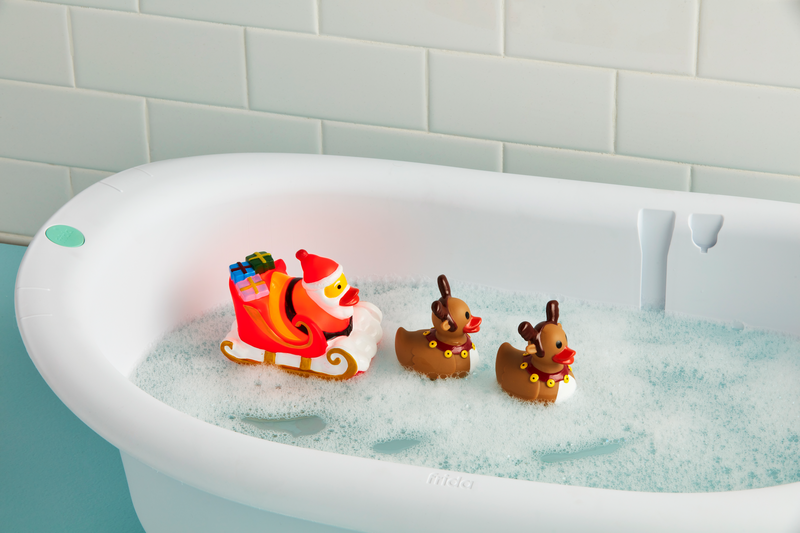 Santa And His Reinducks Bath Toy Set