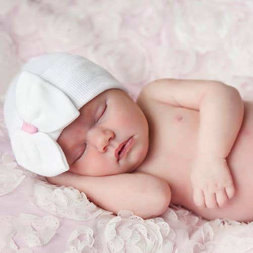 www.ilybean.com - ilybean White Newborn Girl Hospital Bow Hat